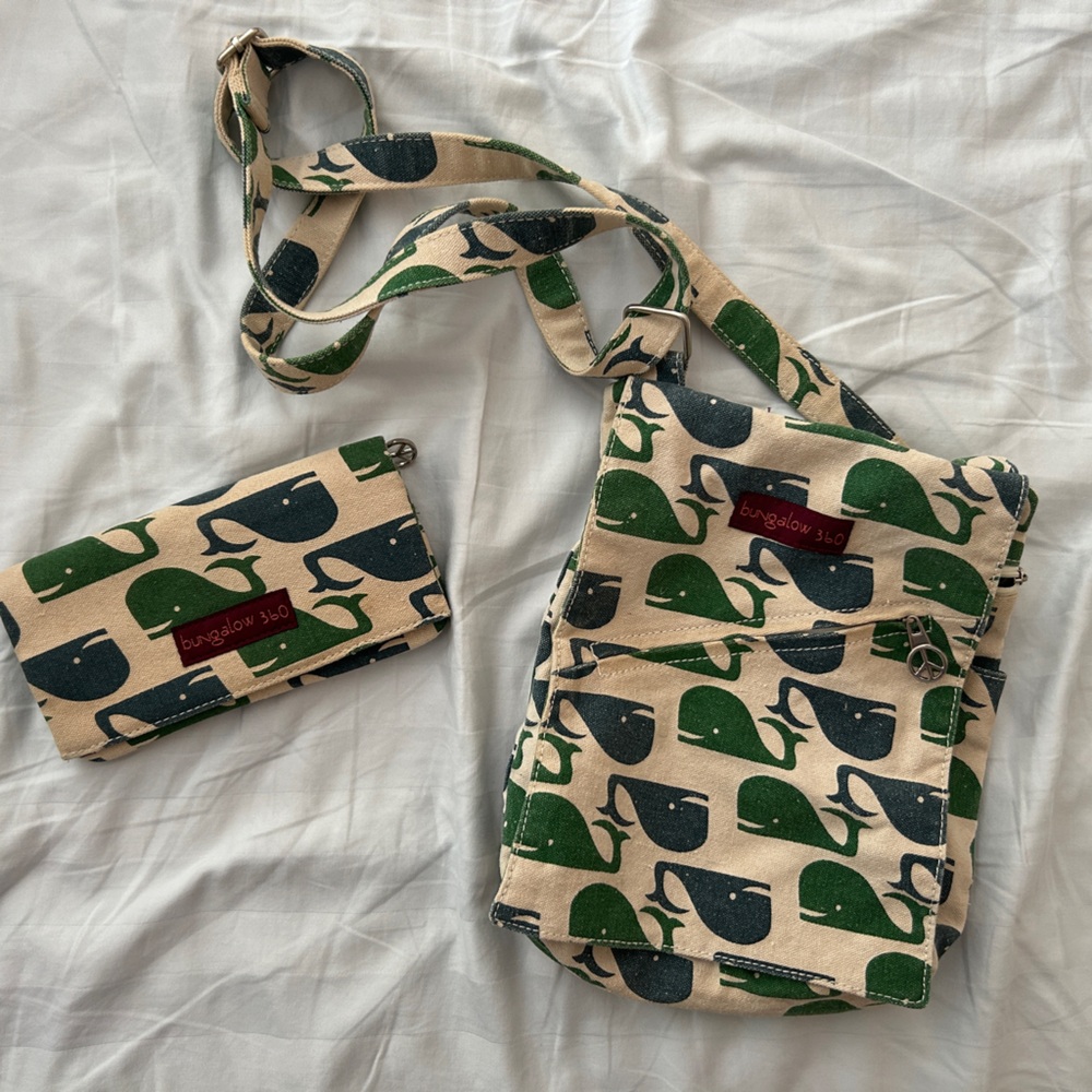 Bungalow 360 bag & wallet